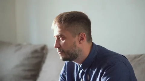 Man in depression, freaking out. Lockdown. Out of work. 스톡 동영상 169043742