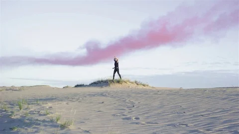 Man in desert Stock Footage 77454931