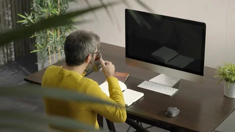 Man distance learning course, doing remote job concept working from home office Vídeo Stock 172566998