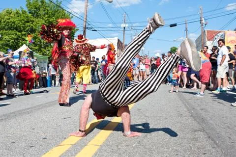 Man Does Impromptu Handstand In Street At Atlanta Festival Stock Photos