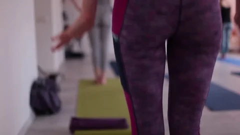 Man does yoga in the room 스톡 동영상 82947402