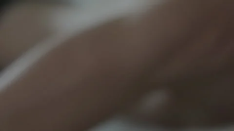 Man doing epxlosive pushups, Flat-profile Stock Footage
