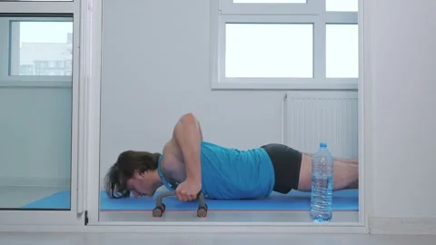 Man doing morning exercises Video stock 201733519