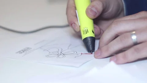 Man drawing 3d pen Stock Footage 81789099