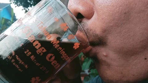 A man is drinking coffee. Stock-Footage 240918628