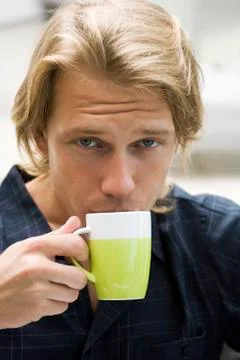 Man drinking coffee Foto stock