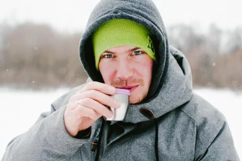 Man drinks tea Foto stock