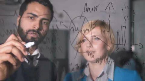 Man Explains the Idea to Partner 動画素材 90032865