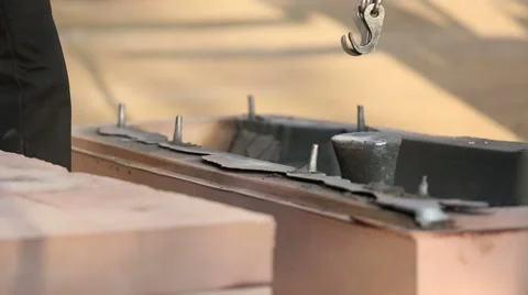 Man frees part of the mold 스톡 동영상 61602801
