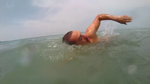Man freestyle stroke in ocean. Video stock 27301939