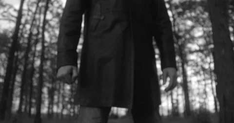 Man at funeral 動画素材 197110226