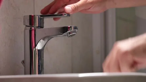 Man getting ready to brush his teeth. Stock-Footage 252325361