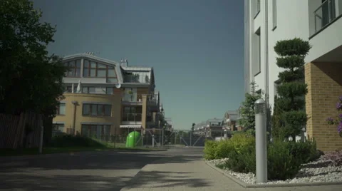 Man going out of the building and browsing documents. Vídeo Stock 52689158