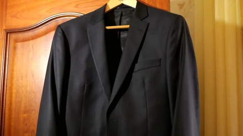 Man Going To A Wedding Video stock 52708344