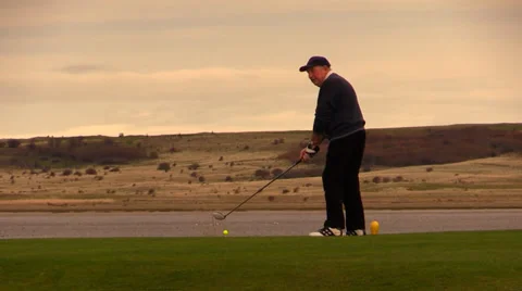 Man golfing Stock Footage 37182895