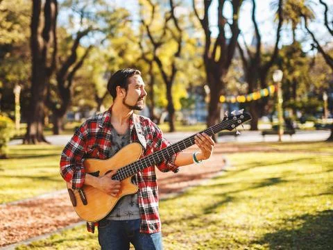 Man with guitar Stock Photos