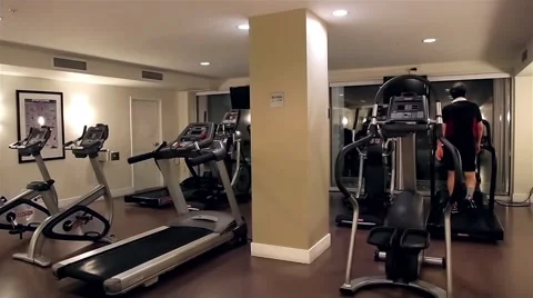 Man in the gym 스톡 동영상 48557326