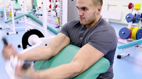 Man At The Gym_Bicep Workout Hands Stock-Footage 34183590