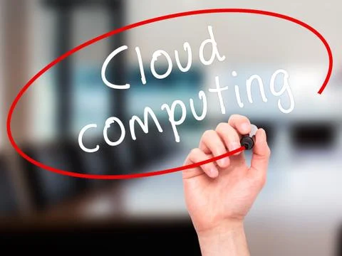 Man Hand writing Cloud computing with black marker on visual screen Foto stock