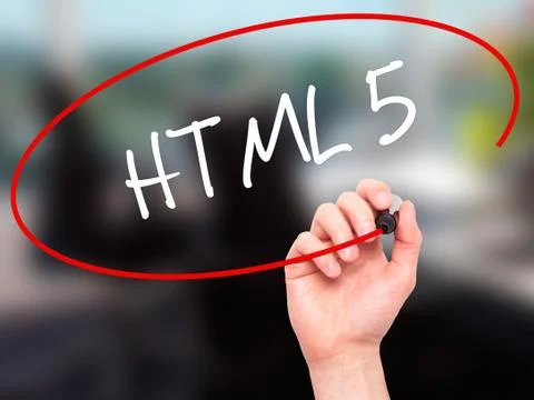 Man Hand writing HTML 5 with black marker on visual screen Stockfoto's