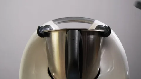 Man hands close the lid of the blender close-up before mixing tasty 4K cocktail Stock Footage 113031249