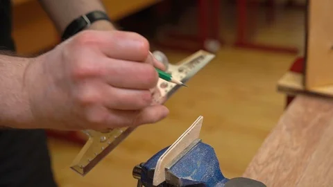 Man hands measure and draw lines on airplane model detail 스톡 동영상 127112906