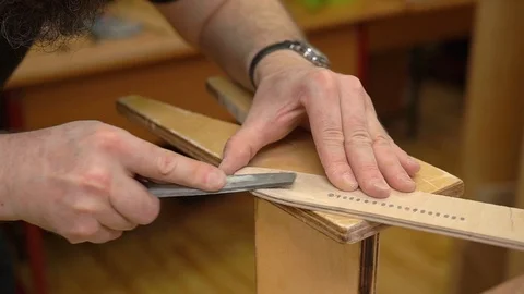 Man hands polish outdated passenger airplane model edges 스톡 동영상 127111474