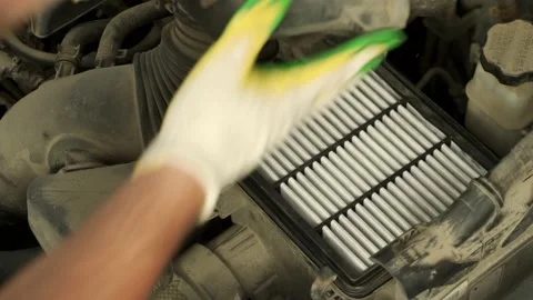 Man hands in work gloves change car air filter closeup 스톡 동영상 197272841