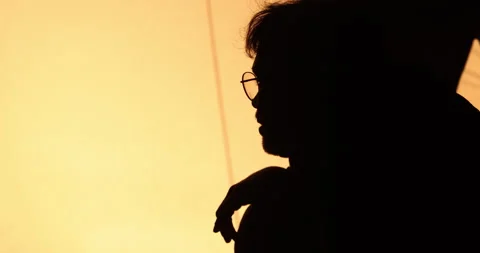 Man Head Silhouette Vídeo Stock 335433268
