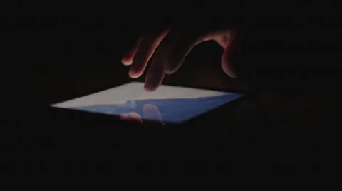 Man holding digital tablet, closeup Stock-Footage 67552067