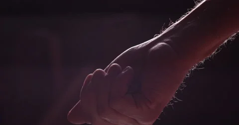 Man holding leaf hops in his hand 動画素材 61503227