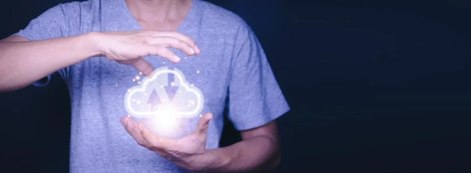 Man holding virtual cloud computing on hand with connection line.Cloud comp.. Fotos Stock