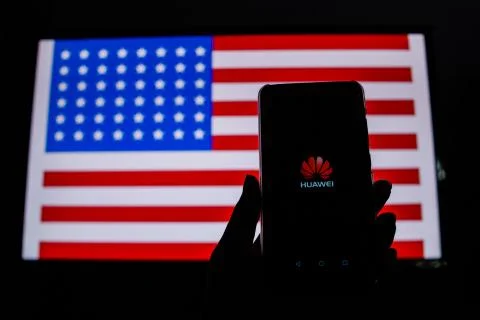 A man holds an android-smartphone Foto stock