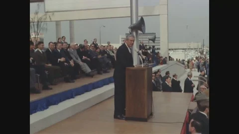 A man hosts at the successful launch of Apollo 8 space program - 1969 Vídeos de archivo 94341651