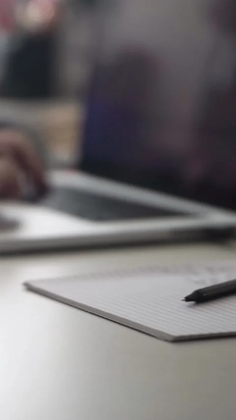 Man journaling thoughts into notebook 스톡 동영상 304091182