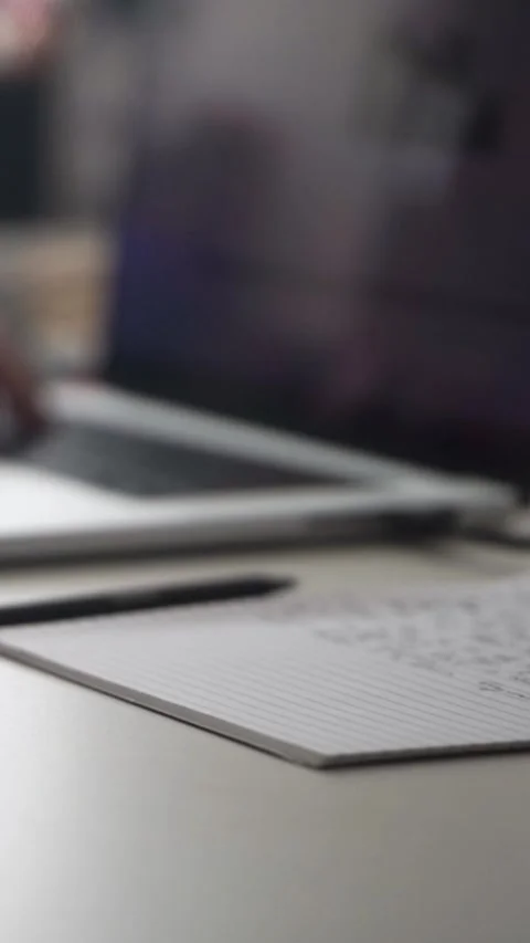 Man journaling thoughts into notebook 스톡 동영상 304091779