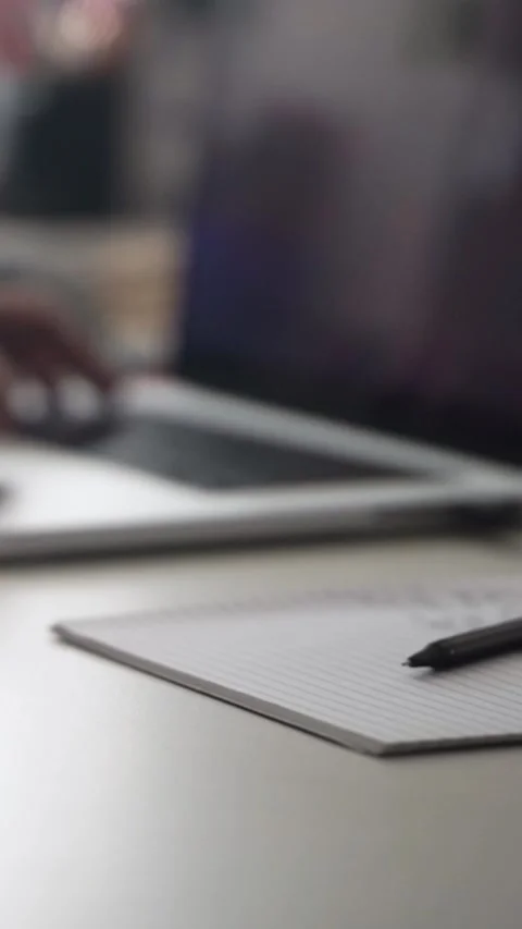 Man journaling thoughts into notebook Stock-Footage 304093605