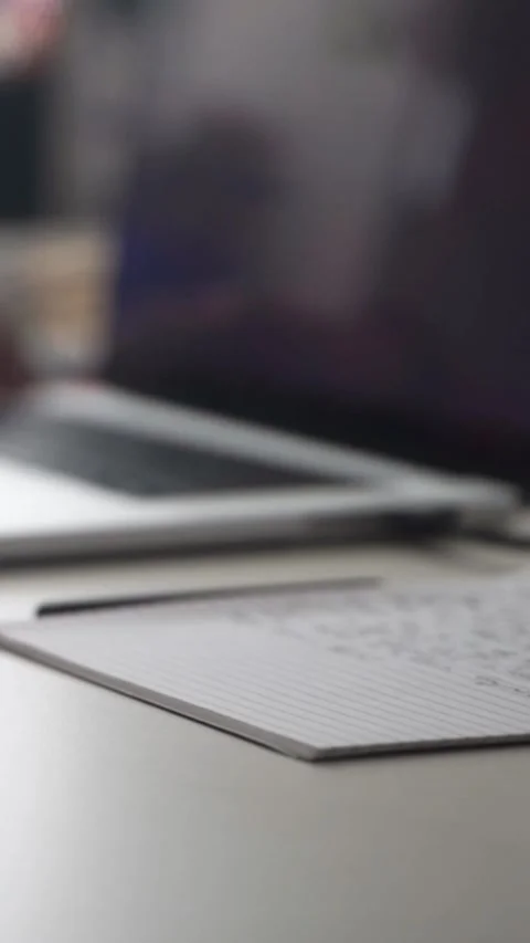 Man journaling thoughts into notebook 스톡 동영상 304096439