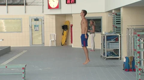 Man jumping rope in the gym Stock-Footage 5164466