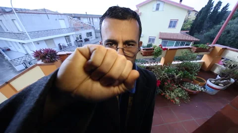 Man knocks on the door Stock Footage 132616784