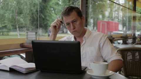 Man looking for the right idea, and suddenly the inspiration comes to him. He is Stock-Footage 68106595