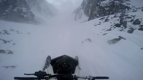 Man looks at the gorge in front of him and turns around 스톡 동영상 102160984