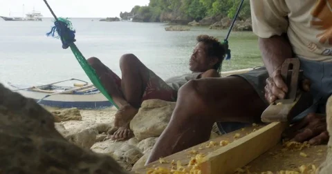 Man making a boat 4 Видео 74723443