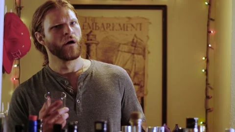 Man making drinks behind bar Stock Footage 154761863