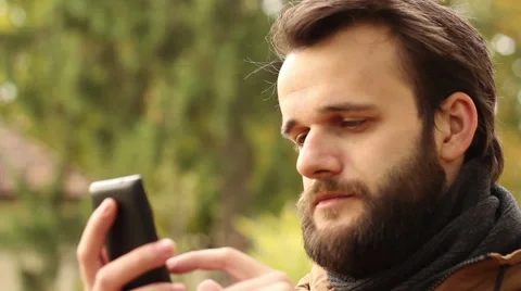 Man Making Funny Faces Vídeo Stock 68916862