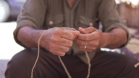 A man making some handmade traditional objects at Djerba  Vídeo Stock 114426741