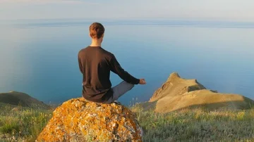 Man in meditation. 動画素材 86046120