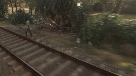 Man near the train Vidéo 41126341