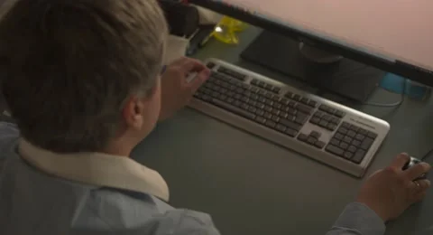 Man in office work on computer keyboard Video stock 48999492
