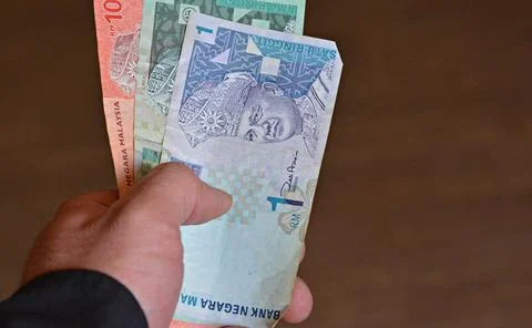 Man pay mpney 스톡 사진